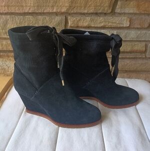 Like New Kate Spade Elegant Black Suede Ankle Boots_9.5